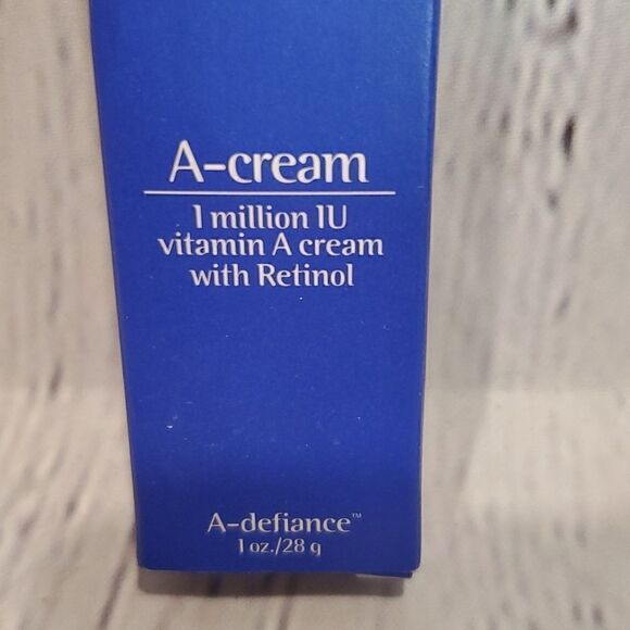 Serious Skincare A cream with retinol new sealed in box - Picture 2 of 5